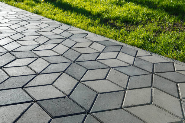 Best Residential Driveway Paver Services  in Crystal Lake, IL