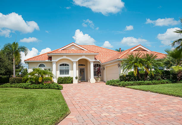 Best Interlocking Driveway Pavers  in Crystal Lake, IL
